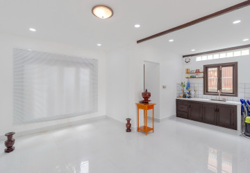 2 Bedroom House For Rent - Svay Dangkum, Siem Reap thumbnail