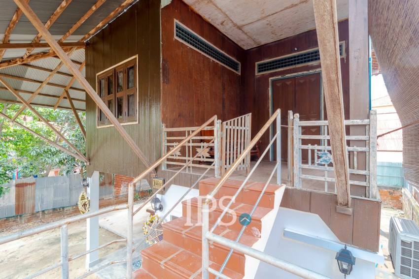 2 Bedroom House For Rent - Svay Dangkum, Siem Reap