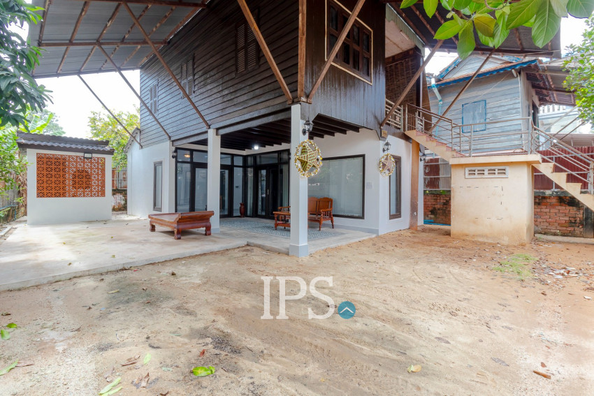 2 Bedroom House For Rent - Svay Dangkum, Siem Reap