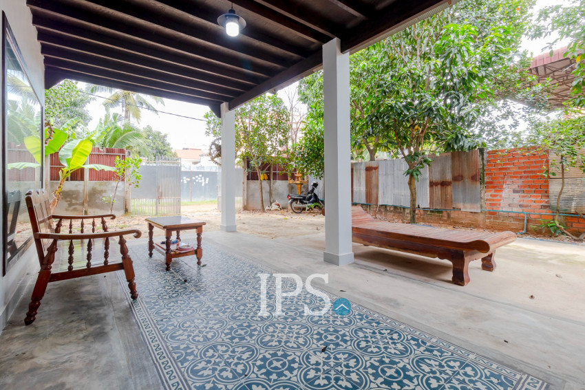 2 Bedroom House For Rent - Svay Dangkum, Siem Reap