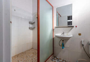 1 Bedroom Apartment For Rent - Sala Kamreuk, Siem Reap thumbnail