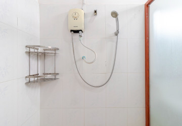 1 Bedroom Apartment For Rent - Sala Kamreuk, Siem Reap thumbnail