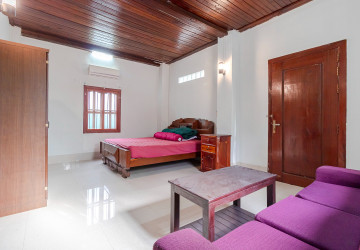 1 Bedroom Apartment For Rent - Sala Kamreuk, Siem Reap thumbnail