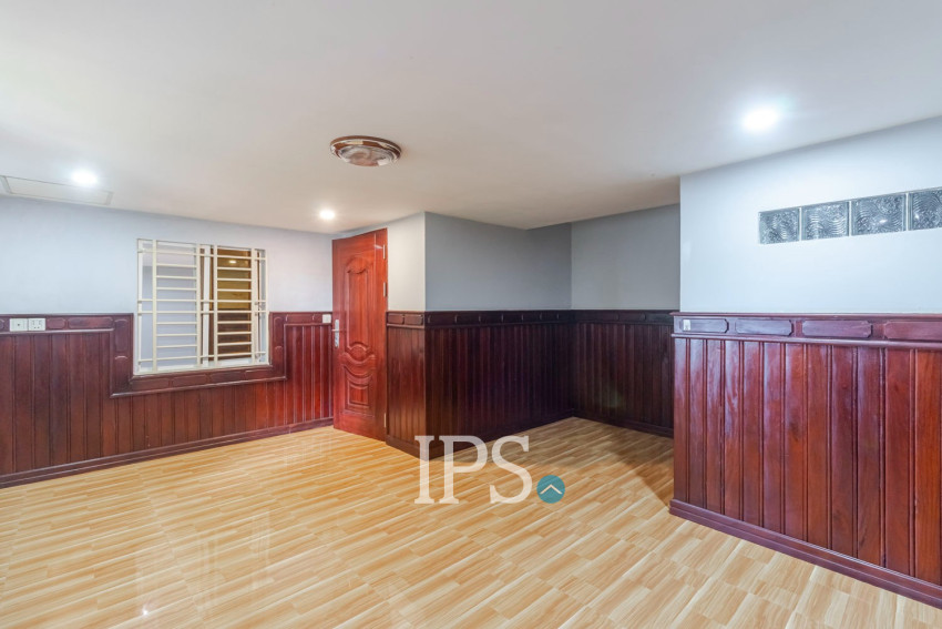 4 Bedroom House For Rent - Svay Dangkum, Siem Reap