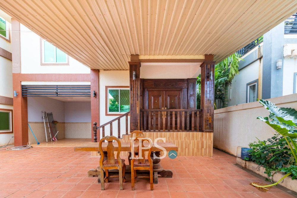 4 Bedroom House For Rent - Svay Dangkum, Siem Reap - Image 21