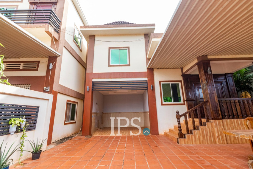 4 Bedroom House For Rent - Svay Dangkum, Siem Reap