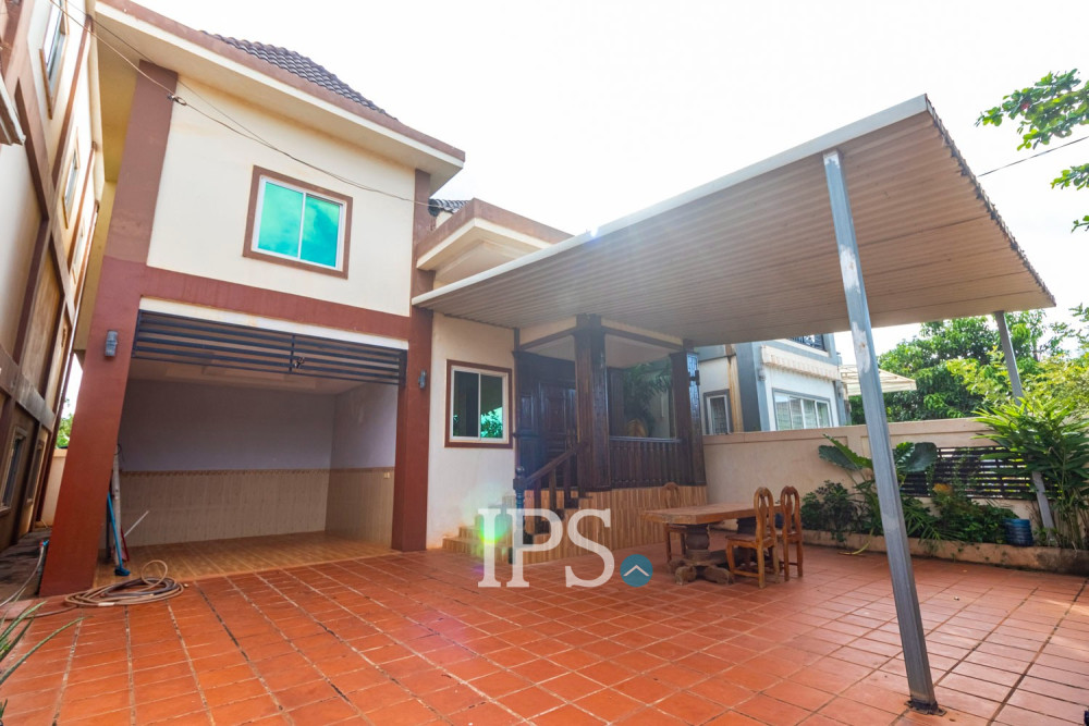 4 Bedroom House For Rent - Svay Dangkum, Siem Reap - Image 23