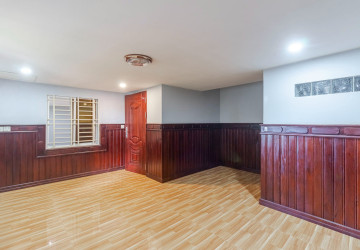 4 Bedroom House For Rent - Svay Dangkum, Siem Reap thumbnail