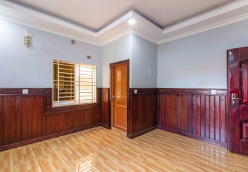 4 Bedroom House For Rent - Svay Dangkum, Siem Reap thumbnail