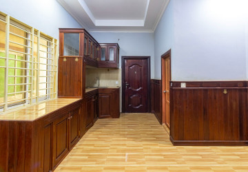 4 Bedroom House For Rent - Svay Dangkum, Siem Reap thumbnail