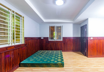 4 Bedroom House For Rent - Svay Dangkum, Siem Reap thumbnail