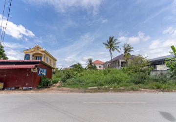 1,063 Sqm Land For Sale - Ta Khmau, Kandal thumbnail