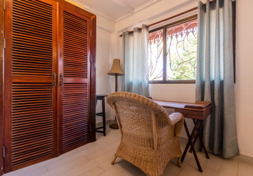 3 Bedroom  Villa For Rent - Svay Dangkum, Siem Reap thumbnail