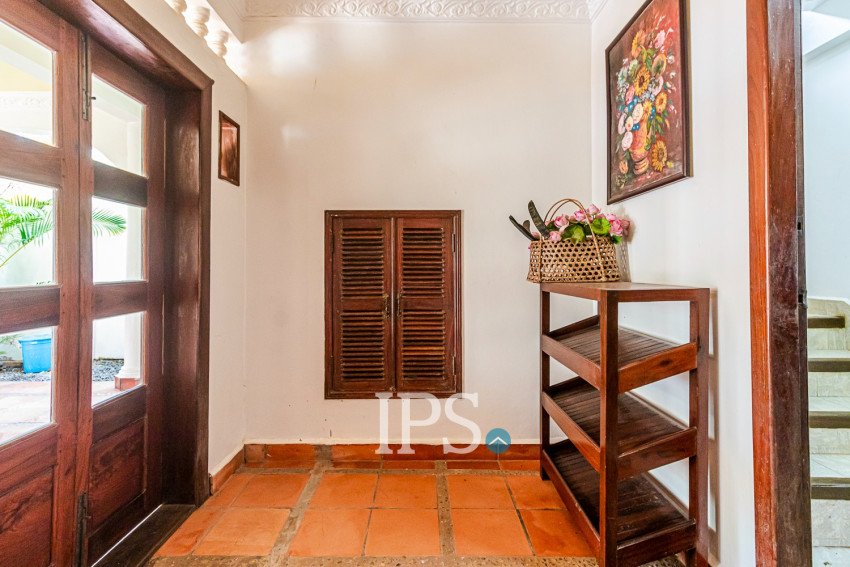3 Bedroom  Villa For Rent - Svay Dangkum, Siem Reap