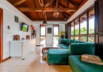 3 Bedroom  Villa For Rent - Svay Dangkum, Siem Reap thumbnail
