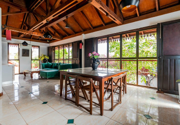 3 Bedroom  Villa For Rent - Svay Dangkum, Siem Reap thumbnail