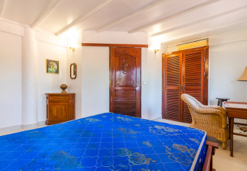 3 Bedroom  Villa For Rent - Svay Dangkum, Siem Reap thumbnail