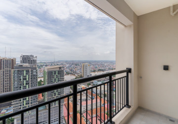 2 Bedroom Condo For Rent - The Pinnacle, Tonle Bassac, Phnom Penh thumbnail