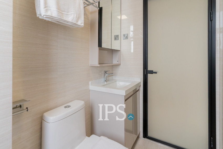 2 Bedroom Condo For Rent - The Pinnacle, Tonle Bassac, Phnom Penh