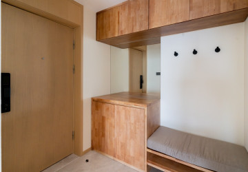 2 Bedroom Condo For Rent - The Pinnacle, Tonle Bassac, Phnom Penh thumbnail