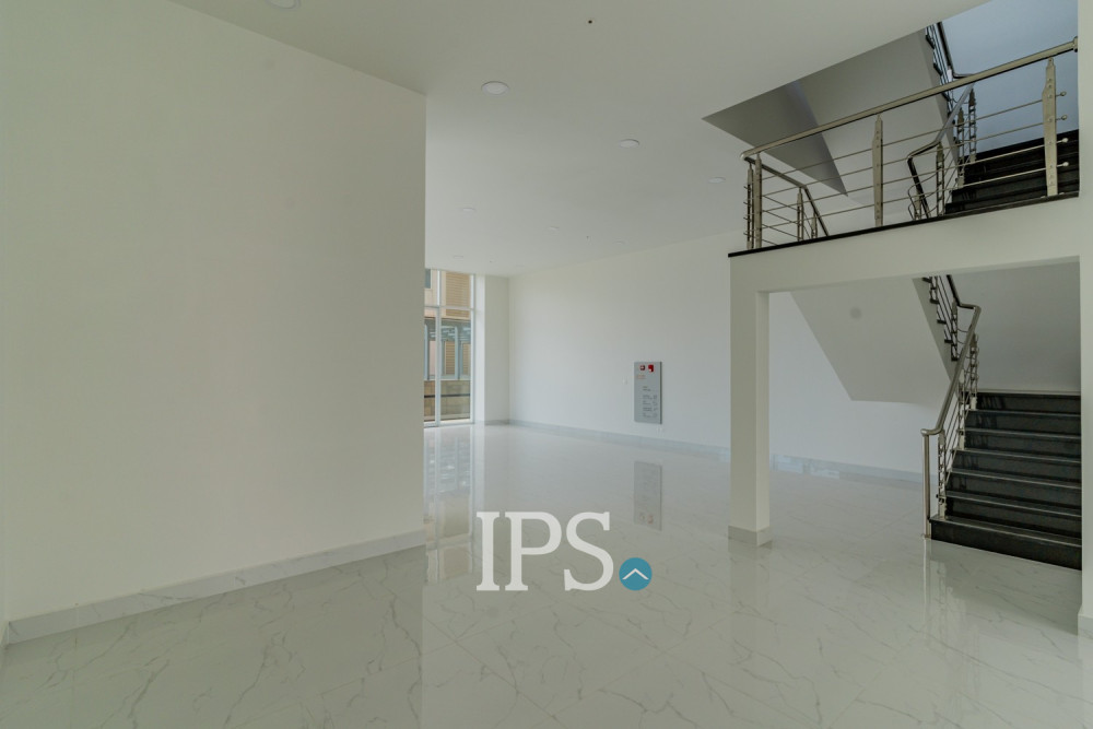 402.8 Sqm Retail Space For Rent - Diamond Bay Garden, Tonle Bassac, Phnom Penh - Image 9 402.8 Sqm Retail Space For Rent - Diamond Bay Garden, Tonle Bassac, Phnom Penh - Image 9
