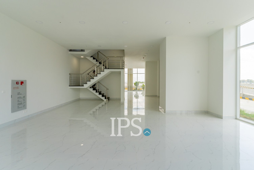 402.8 Sqm Retail Space For Rent  - Diamond Bay Garden, Tonle Bassac, Phnom Penh