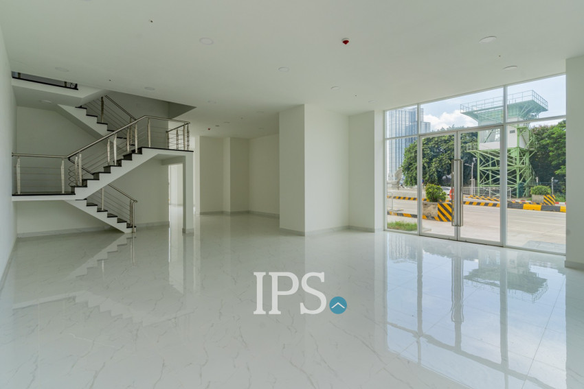 402.8 Sqm Retail Space For Rent  - Diamond Bay Garden, Tonle Bassac, Phnom Penh
