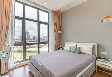 7th Floor 1 Bedroom Condo For Sale - The Peninsula, Chroy Changva, Phnom Penh thumbnail