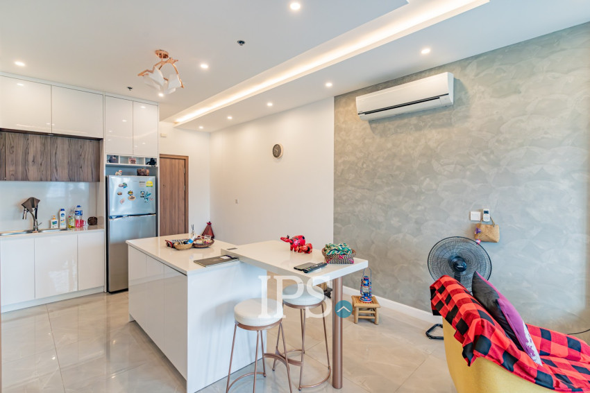 7th Floor 1 Bedroom Condo For Sale - The Peninsula, Chroy Changva, Phnom Penh