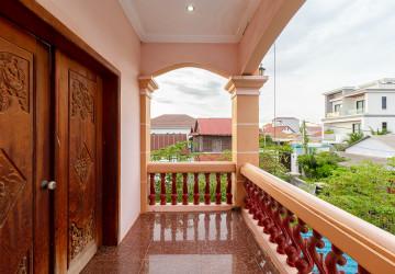 4 Bedroom House For Sale - Slor Kram, Siem Reap thumbnail