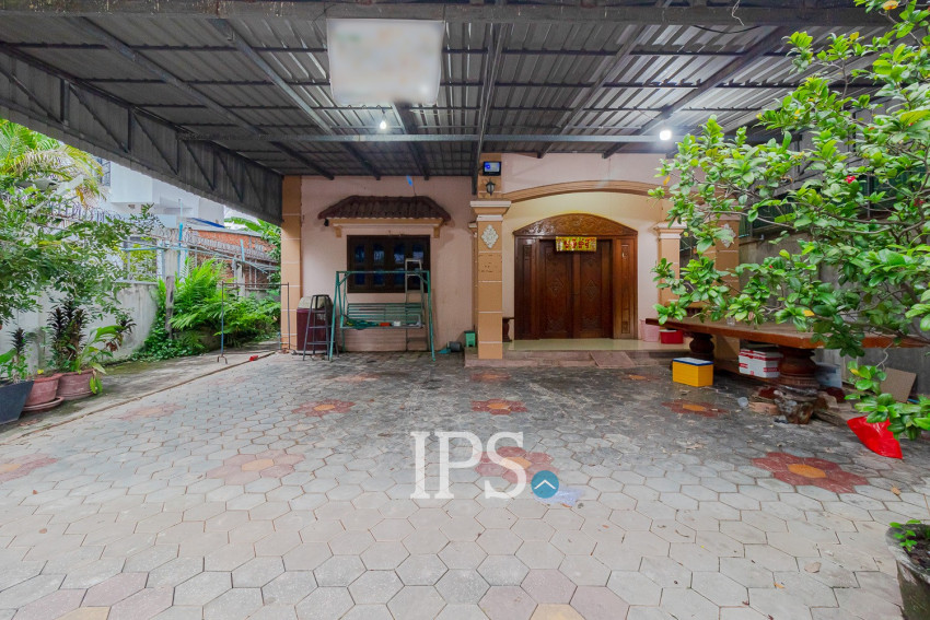 4 Bedroom House For Sale - Slor Kram, Siem Reap