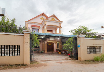 4 Bedroom House For Sale - Slor Kram, Siem Reap thumbnail