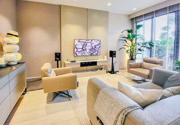 5 Bedrooms Link House For Sale - Chbar Ampov, Phnom Penh thumbnail