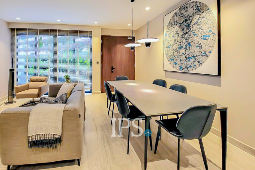 5 Bedrooms Link House For Sale - Chbar Ampov, Phnom Penh