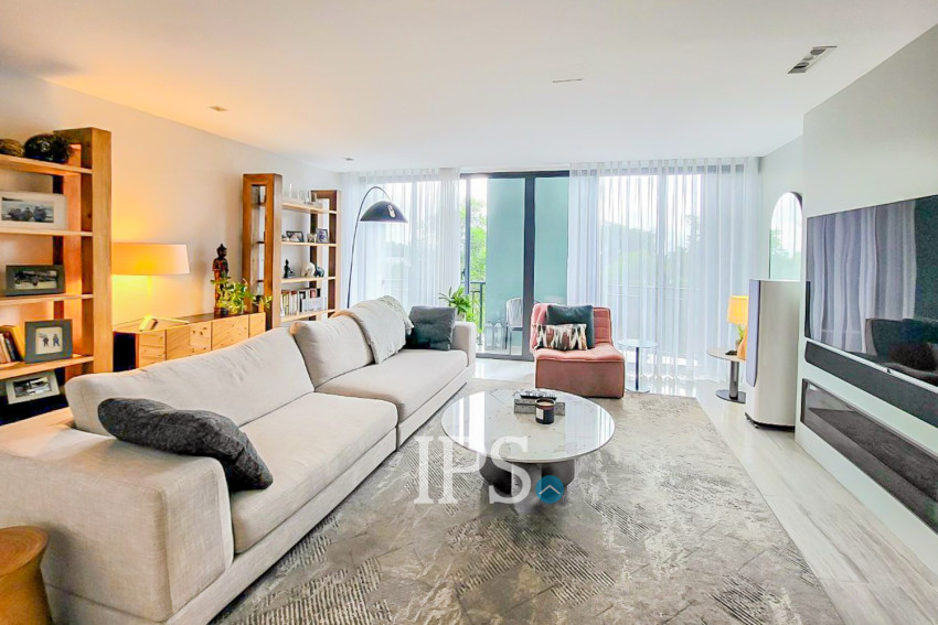 5 Bedrooms Link House For Sale - Chbar Ampov, Phnom Penh