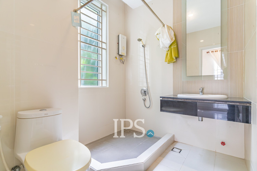 4 Bedroom Villa For Rent - PH Rosato,  Chbar Ampov, Phnom Penh