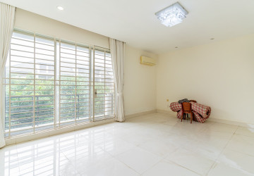4 Bedroom Villa For Rent - PH Rosato,  Chbar Ampov, Phnom Penh thumbnail