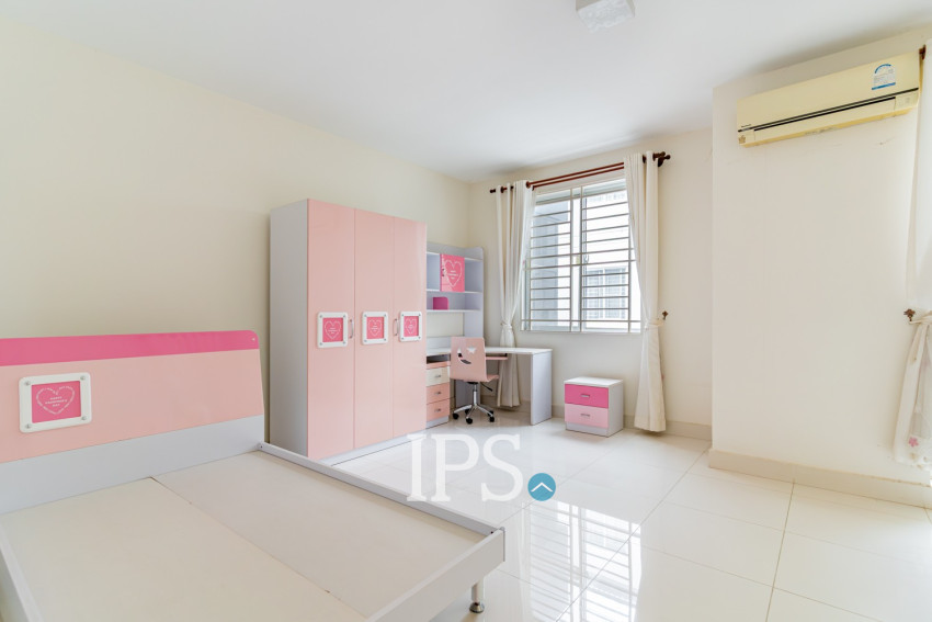 4 Bedroom Villa For Rent - PH Rosato,  Chbar Ampov, Phnom Penh
