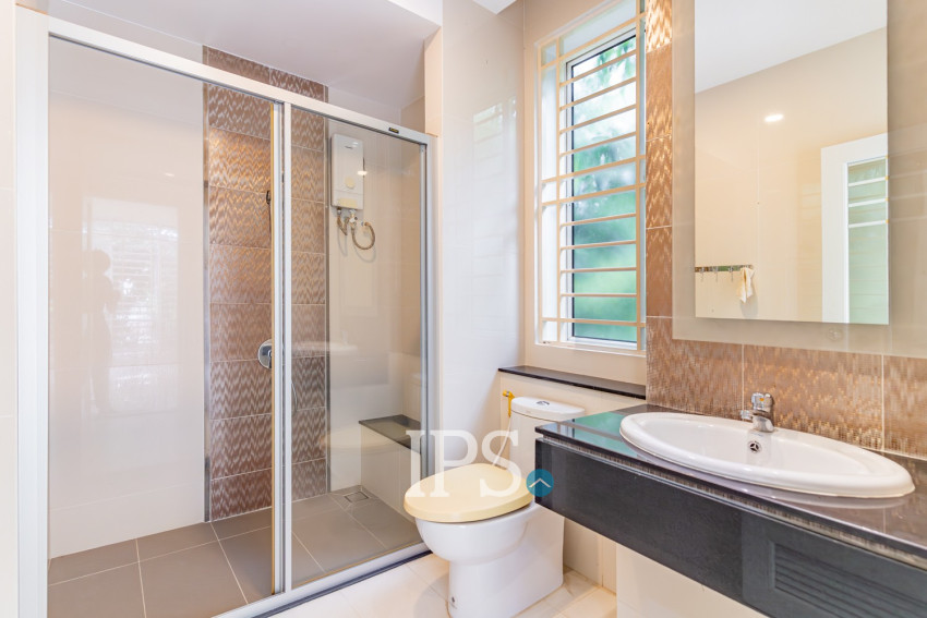 4 Bedroom Villa For Rent - PH Rosato,  Chbar Ampov, Phnom Penh
