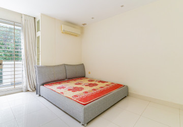 4 Bedroom Villa For Rent - PH Rosato,  Chbar Ampov, Phnom Penh thumbnail