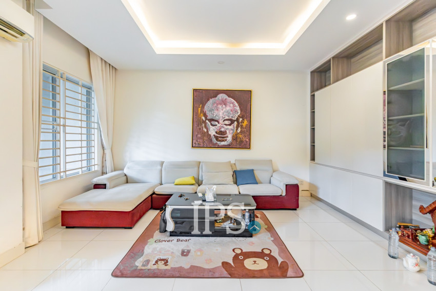 4 Bedroom Villa For Rent - PH Rosato,  Chbar Ampov, Phnom Penh