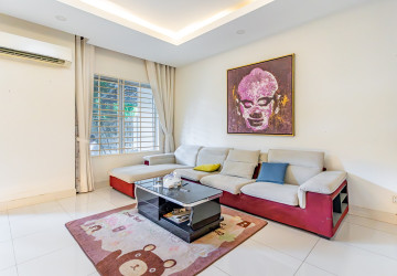 4 Bedroom Villa For Rent - PH Rosato,  Chbar Ampov, Phnom Penh thumbnail