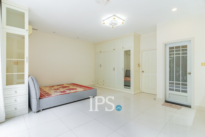 4 Bedroom Corner Twin Villa for Sale - PH Rosato, Chbar Ampov, Phnom Penh