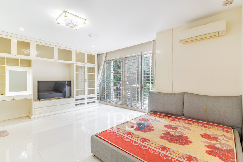 4 Bedroom Corner Twin Villa for Sale - PH Rosato, Chbar Ampov, Phnom Penh