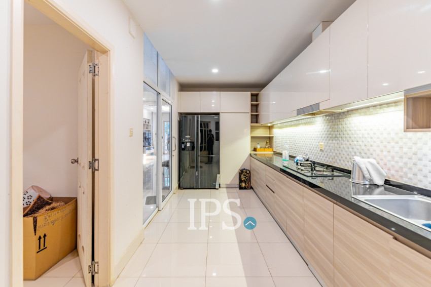 4 Bedroom Corner Twin Villa for Sale - PH Rosato, Chbar Ampov, Phnom Penh