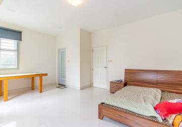 4 Bedroom Corner Twin Villa for Sale - PH Rosato, Chbar Ampov, Phnom Penh thumbnail