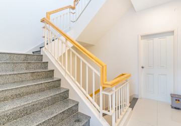 4 Bedroom Corner Twin Villa for Sale - PH Rosato, Chbar Ampov, Phnom Penh thumbnail