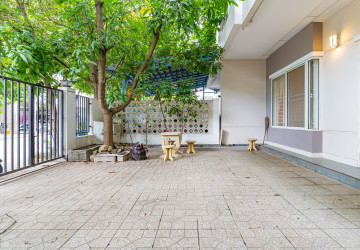 4 Bedroom Corner Twin Villa for Sale - PH Rosato, Chbar Ampov, Phnom Penh thumbnail