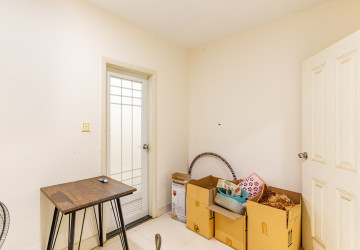 4 Bedroom Corner Twin Villa for Sale - PH Rosato, Chbar Ampov, Phnom Penh thumbnail