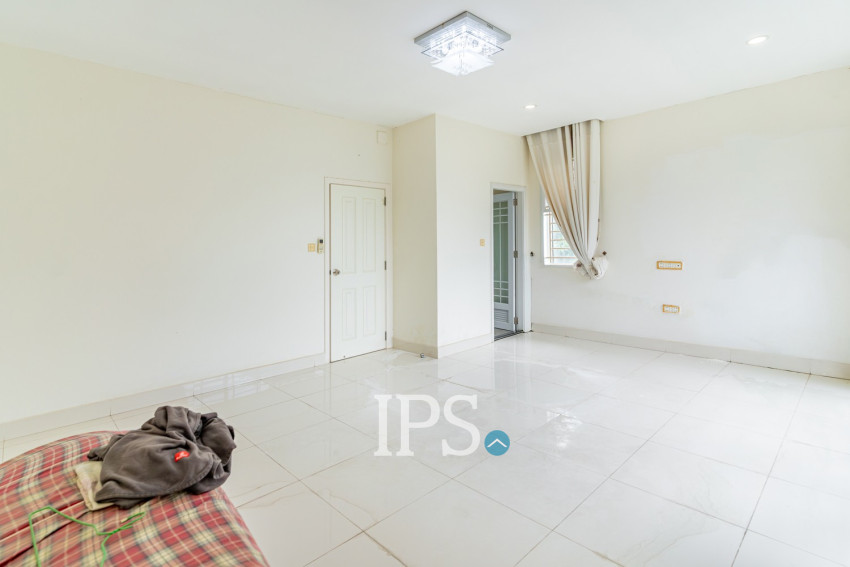 4 Bedroom Corner Twin Villa for Sale - PH Rosato, Chbar Ampov, Phnom Penh